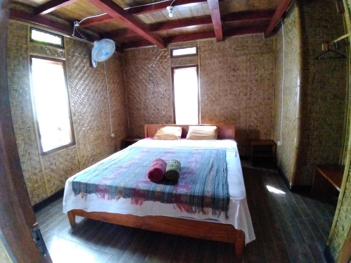Lima Bintang Hotel Gili Trawangan Buitenkant foto
