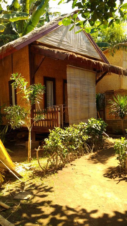 Lima Bintang Hotel Gili Trawangan Buitenkant foto