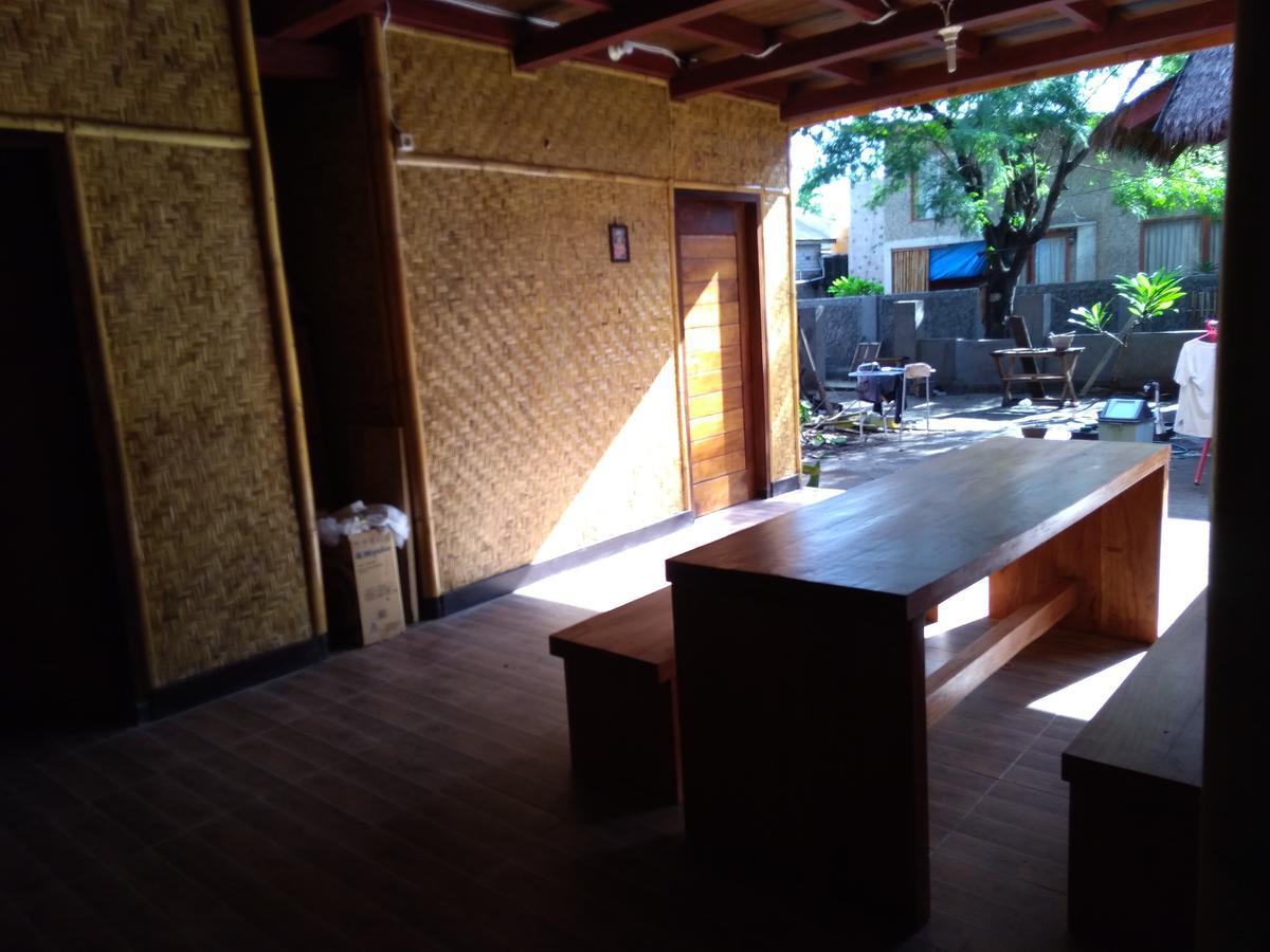 Lima Bintang Hotel Gili Trawangan Buitenkant foto